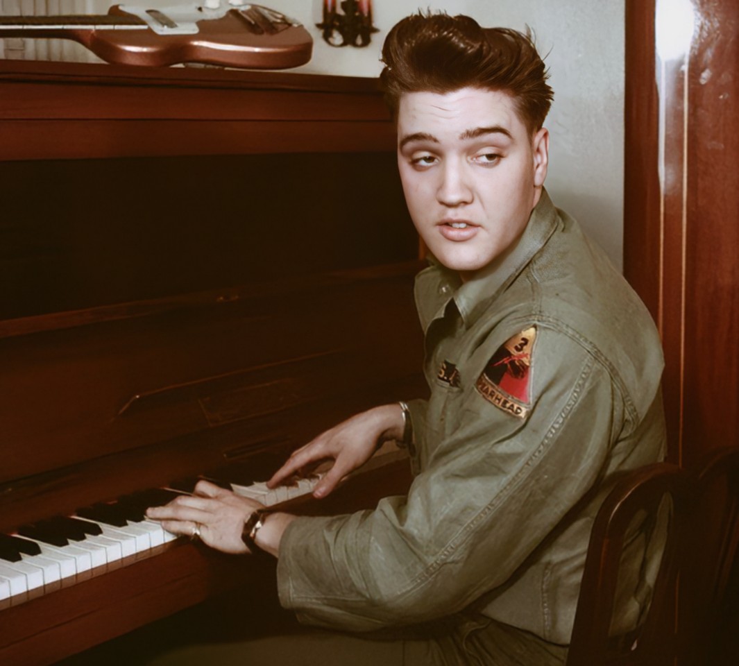 Elvis Presley – Suspicious Minds