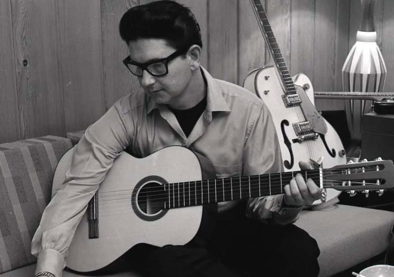 Roy Orbison – Crying (Black & White Night 30)